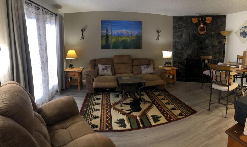 The Moose Crossing Apartment Anchorage Exterior foto